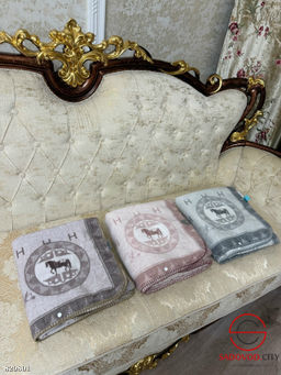 Плед-трансформер мягкий