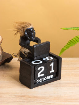 Вечный календарь Абориген с компьютером, 151110 см, дерево