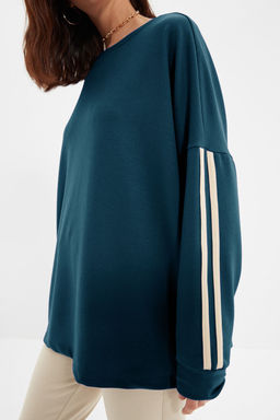 TRENDYOLMILLA Siyah Serit Detayl? Oversize/Genis Kal?p Ince Orme Sweatshirt TWOAW22SW1258 фото 8