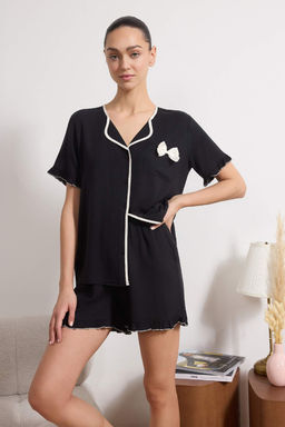 Ekru F?rf?r, Kurdele/Fiyonk ve Biye Detayl? Viskon Dokuma Pijama Tak?m? THMSS26PT00035