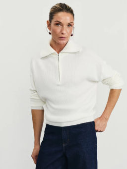 Джемпер на молнии с отложным воротником / Zarina