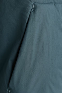 Chaqueta de deporte acolchada
