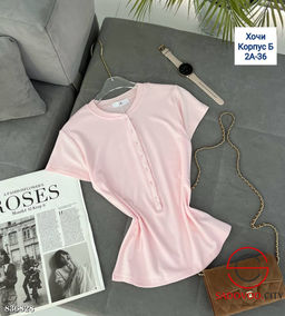 Футболка женская с пуговицами