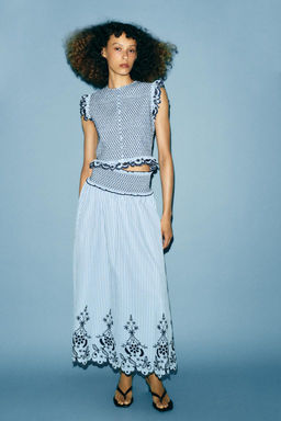 CHECKED SMOCKED TOP