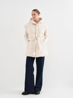 Conso/WDM 230558 - milk Пуховый жилет