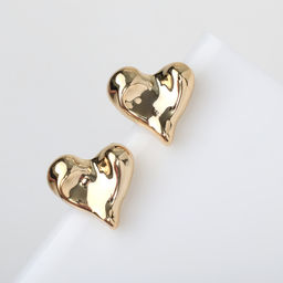 Серьги пластик «Сердца» течение, цвет золото