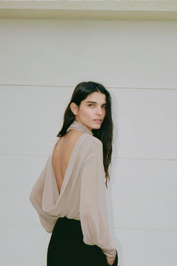 GEORGETTE BODYSUIT WITH BACK DETAIL - Zara фото 4