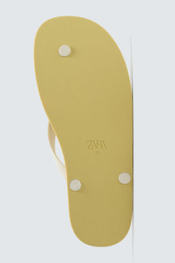 SANDALIA TIRAS / Amarillo