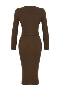 TRENDYOLMILLA Pembe Vucuda Oturan Midi Triko H?rka Elbise Tak?m TWOSS21EL0208 фото 55