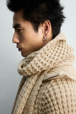 LIMITED EDITION WAFFLE KNIT SCARF - Zara фото 2