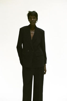 OVERSIZED DOUBLE-BREASTED BLAZER