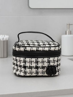 Косметичка "Flower", black (13х19х14 см)