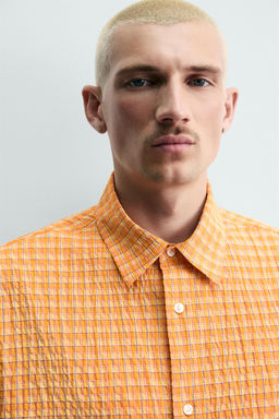 CAMISA RELAXED FIT ESTRUCTURA CUADROS / Naranjas - Zara фото 6