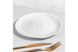 Тарелка для закуски 21*21*1,7 см Консонанс белая глянец