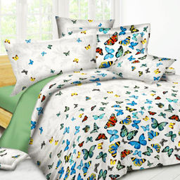 Бабочки Покрывало 260х215см, спальное место 180см, макосатин 115г/м2 - хлопок 70%, полиэстер 30%, ультрастеп, наполнитель синтепон 70г/м2, подкладка полиэстер, 3 декоративных чехла с запахом: 50х70см, французский кант - 2шт, 30х50см - 1шт, Домашня