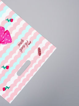 Цена за 50 шт. Пакет полиэтиленовый с вырубной ручкой "Розовый бант" 30 х 40 см 60 мкм