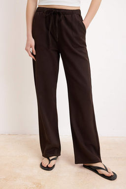 Kahverengi Beli Lastikli Tencel Kar?s?ml? Yuksek Bel Wide Leg Jeans TWOSS26JE00258 - Trendyolmilla фото 3