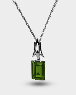 Кулон на цепочке "Бонапарт "