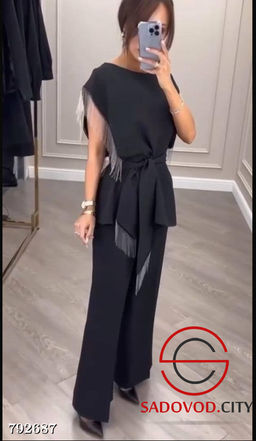 Трендовый женский костюм со стразами - Bruno фото 3