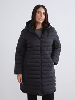 Kap??onlu Kad?n ?i?me Mont