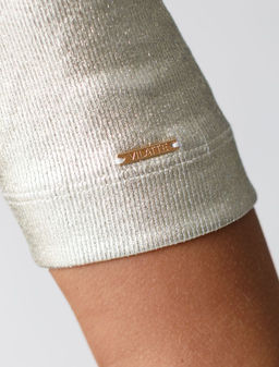 Футболка облегающая из хлопка в рубчик с U вырезом и матовым покрытием металлик - Vilatte фото 3