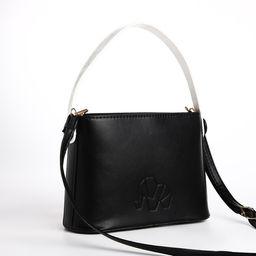 Сумка женская кросс-боди на молнии, 22×8×15 см, чёрная