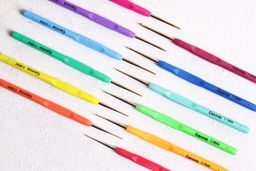 Для вязания Gamma RCH крючок с прорезин. ручкой сталь d 1.9 мм 13 см в блистере  фото 7