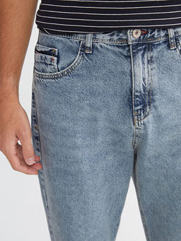 700 Straight Fit Erkek Jean Pantolon