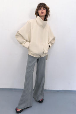 CHAQUETA BOMBER EFECTO PIEL / Crema - Zara фото 7