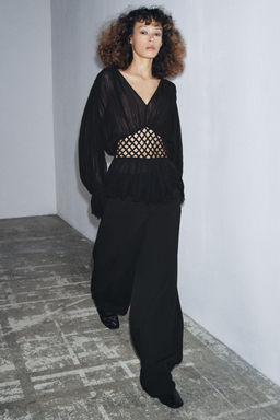 V-NECK MACRAM_ BLOUSE ZW COLLECTION