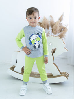 Костюм детский салатовыймеланж панда в наушниках