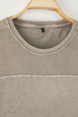 TRENDYOL MAN Vizon Oversize/Genis Kesim Eskitme/Soluk Efekt Kumas Mix Detayl? T-Shirt TMNSS25TS00014 - Trendyolmilla фото 14
