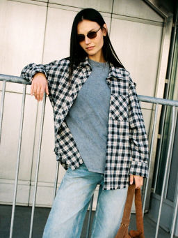 EMKA // Рубашка с необработанным краем