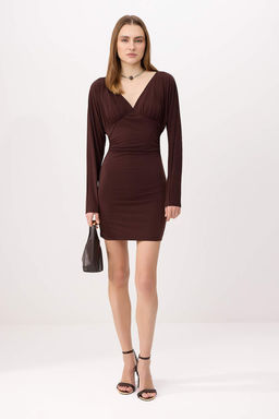 Kahverengi Bodycon V Yaka Uzun Kollu Buzgulu Mini Esnek Orme Elbise TWOSS26EL00630