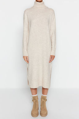 TRENDYOLMILLA Camel Midi Triko Genis Kal?p Yumusak Dokulu Elbise TWOAW24EL00034 фото 17