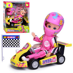 Кукла с аксессуарами "Гонщица" в коробке