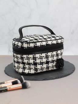 Косметичка "Flower", black (13х19х14 см)