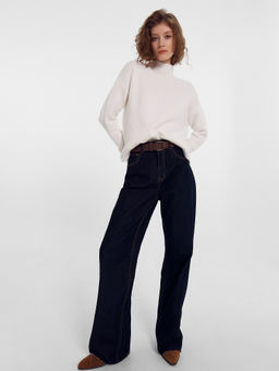 Джемпер женский в молочном цвете молочный 122617 - Mark formelle фото 2