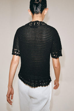 TOP PUNTO CUELLO SUBIDO FLORES / Negro - Zara фото 3