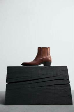 LIMITED EDITION COWBOY LEATHER BOOTS - Zara фото 4