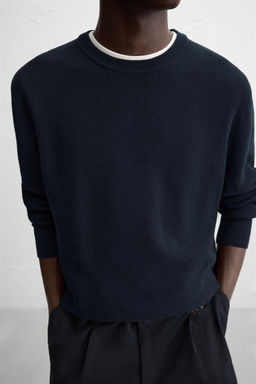 REGULAR FIT TEXTURED SWEATER - Zara фото 5