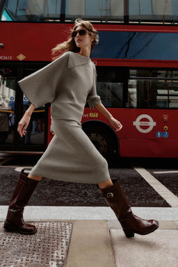 KNIT SWEATER WITH LAPEL NECK - Zara фото 3