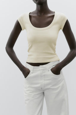 ROUND NECK T-SHIRT - Zara фото 17