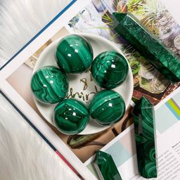 Шар из Малахита