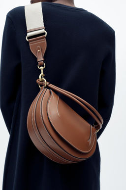 CONTRAST TOPSTITCHING CROSSBODY BAG