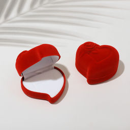 Футляр под кольцо, серьги Сердце, роза, бархатный, 6?6 см, красный