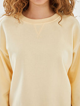 Bisiklet Yaka Oversize Kad?n Sweatshirt