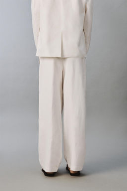 PANTAL?N RELAXED FIT TRAJE VISCOSA - LINO / Blanco - Zara фото 3