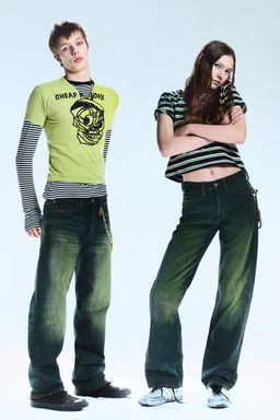 Vaqueros Anti unisex de corte regular y tiro bajo - H&m фото 2