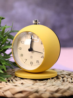 Часы-будильник Clock UFO, yellow (12х10,1 см)